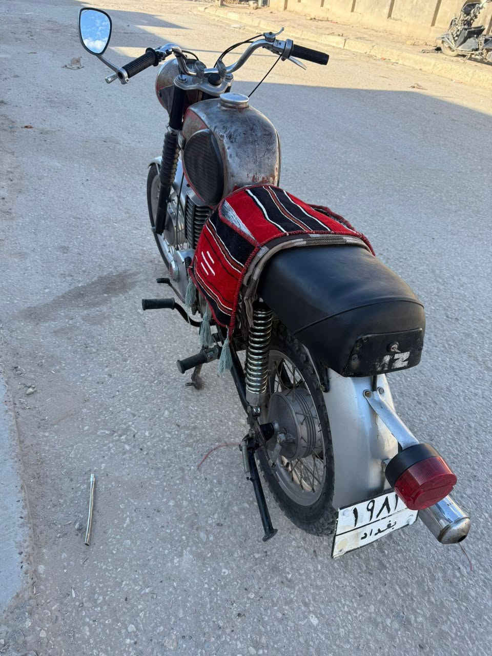 السلام عليك امزت81 سايز 2 مكفوله كفاله عامه لحيم خشم بس رقم و سنوية بدون تلت ارباع الماني ***********
