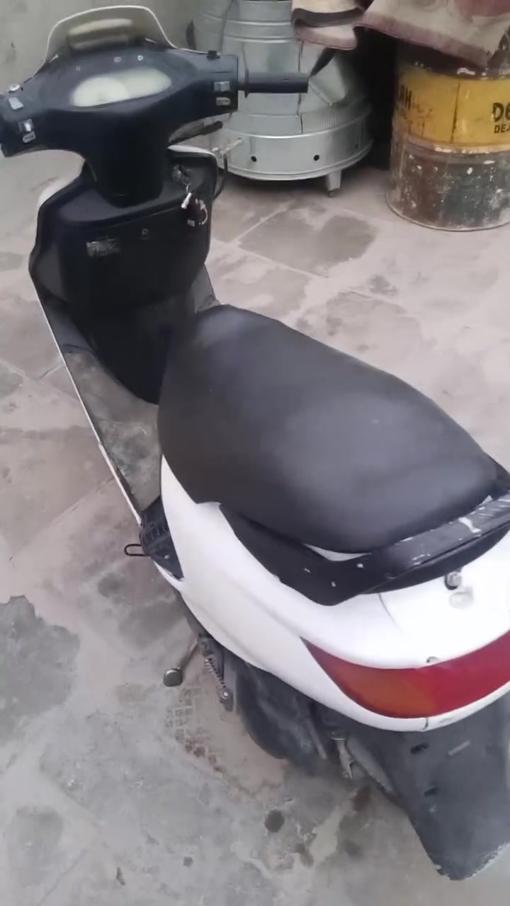 سلام عليكم دراجه فراشه البيع مامفتوحه شلع دراجه نضيفه شراي خاص مكاني نجف ابصخير ب 300 وبيه مجال


**إذا كنت صاحب هذا الإعلان وتريد حذفه لأي سبب، رجاءا أرسل رسالة إلى الدعم الفني**