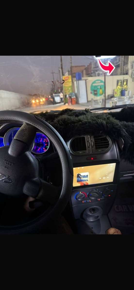 سيارة شيري A1 موديل 2012
رقم بغداد سنوية بعدها ما منتهية 

شاشة اصلية السيارة  فقط صدرهه تعبان ودرامشفتات 

العنوان البلديات حي التراث  

سعرها27 وبيها مجال 

للاستفسار ***********
