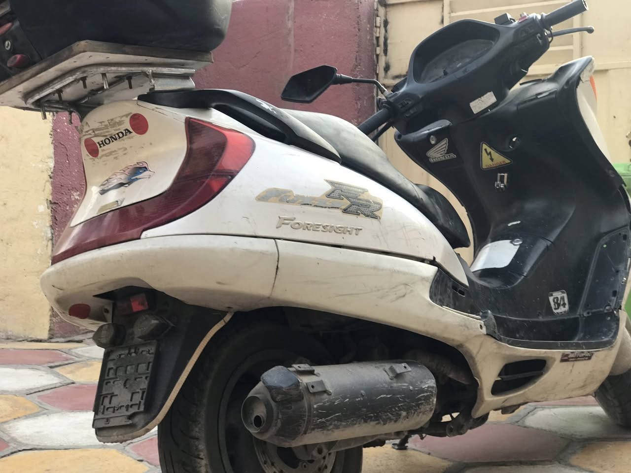 السلام عليكم دراجه فورسايد مجفته تجفيت شرط خيط دخان ماكو البيع دراجه شغاله جطل تشتغل ماعرف شنو عطل مالتهه احتمال باتري ضعيف سعره ٣٠٠ هاذه رقمي*********** بغداد مدينة الصدر
