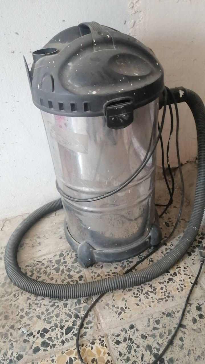 أغراض للبيع بعقوبة جرف
***********
طباخ
وتخم 10مقاعد
ومكنية كهربائية
