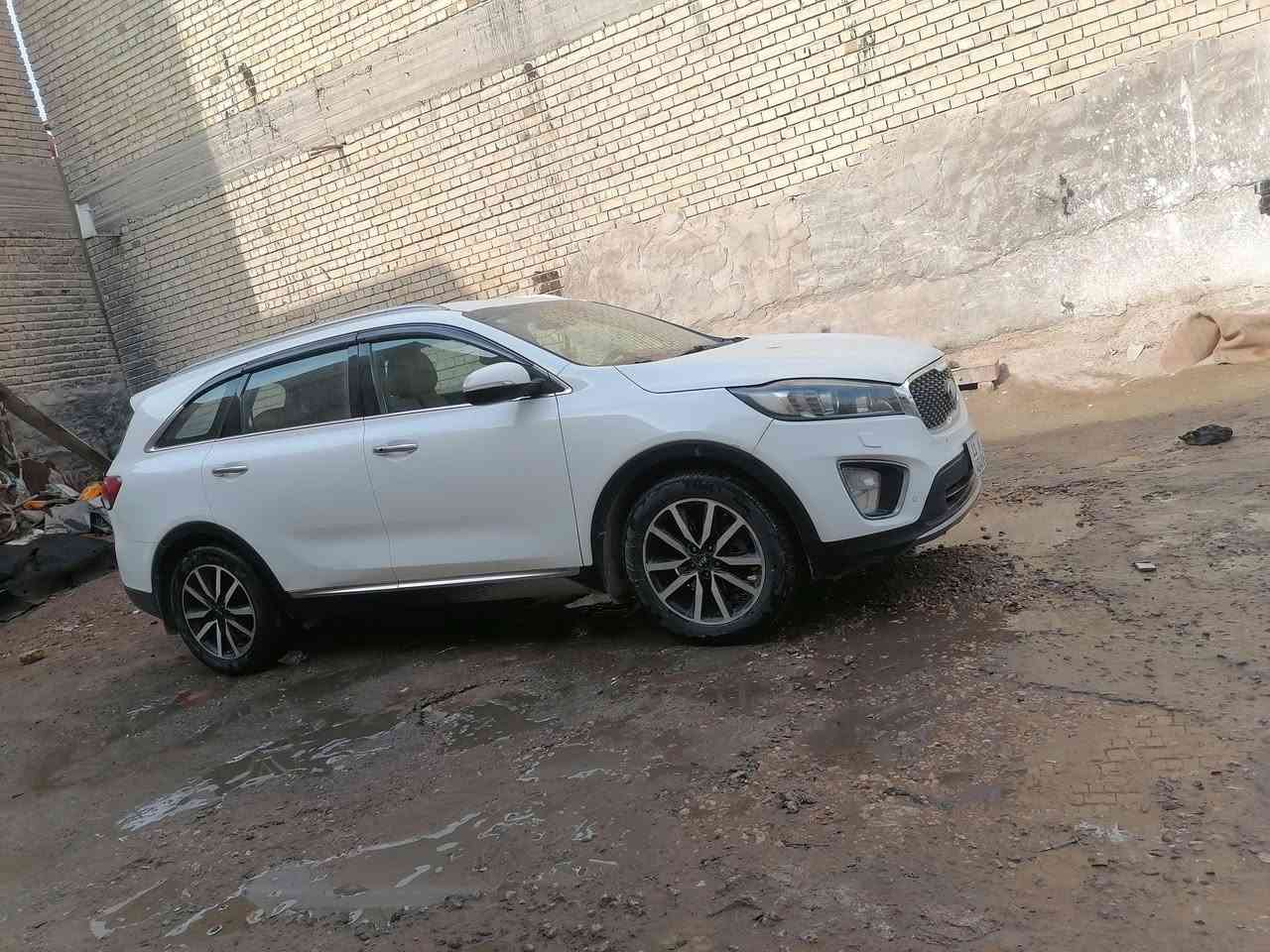 سورنتو للبيع موديل 2016 السونار مرفق مع الصور  محرك مفتوح كير مكفول حداديه نص عمر تخم تاير جديد صار 3 ايام من شديته رقم 📱.بغداد باسمي شخصيا مشروع وطني  السعر 210 وبيه مجال ،مكاني النجف الاشرف

 علمآ السياره مكفوله من التبديل فقط البارد الواضح بالسونار 
    للاستفسار ***********
