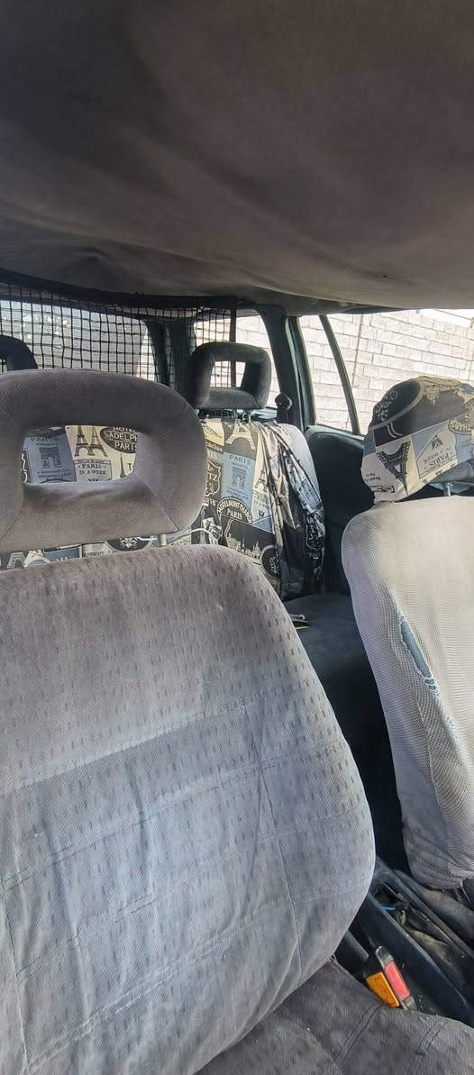 سلام عليكم..
اوبل استرا ستيشن 
رقم كركوك سنويه
 جديده لل 28
محرك20 وارد ياباني تبريد بس بي ليك 
مصبوغ للجماله شرط تحويل 
سعره 37 وبيه مجال للطيبين
مكان سياره كركوك عرفه
للاستفسار اتصال على ***********
