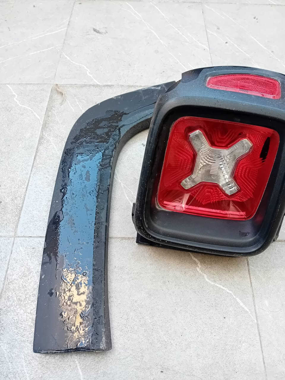 للبيع بك لايت مع الحاجب بغداد بلديات م ***********
