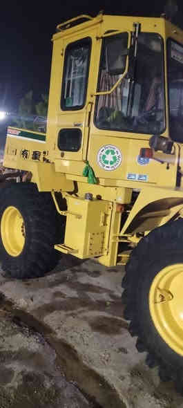 غير متواجد على لفيس
السلام عليكم
دخول جديد
شفل كاوسكي حجم 50
مكينه كمنز
 مكفول كفاله عامه من كلشي
مابيها قطره صبغ
مكاني بغداد
هاتف ***********
***********
