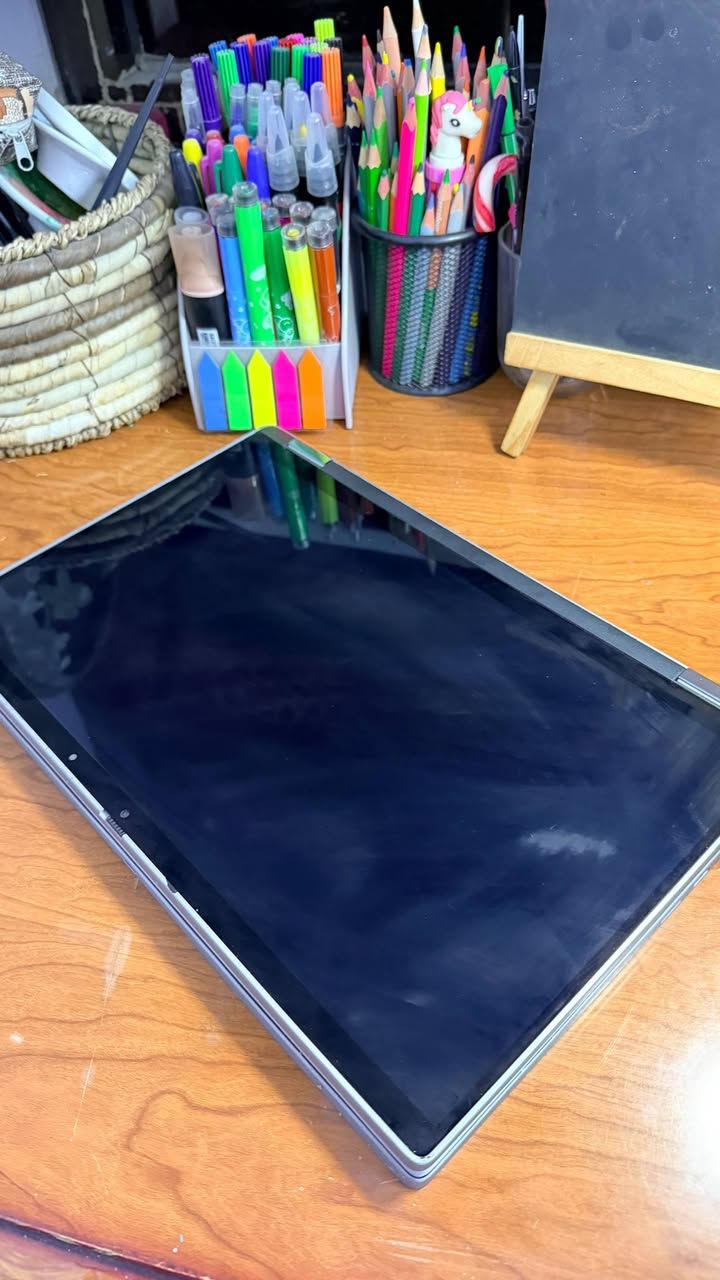 لابتوب لمس قلاب 360°
المعالج: Intel Core i7-10610U (الجيل العاشر)
الرام: 32GB
الخزن: SSD 256GB
الشاشة: 14 إنج لمس
شاشة قابلة للدوران 360° وتتحول إلى تابلت
السعر 650.000 الف
*********** واتساب
