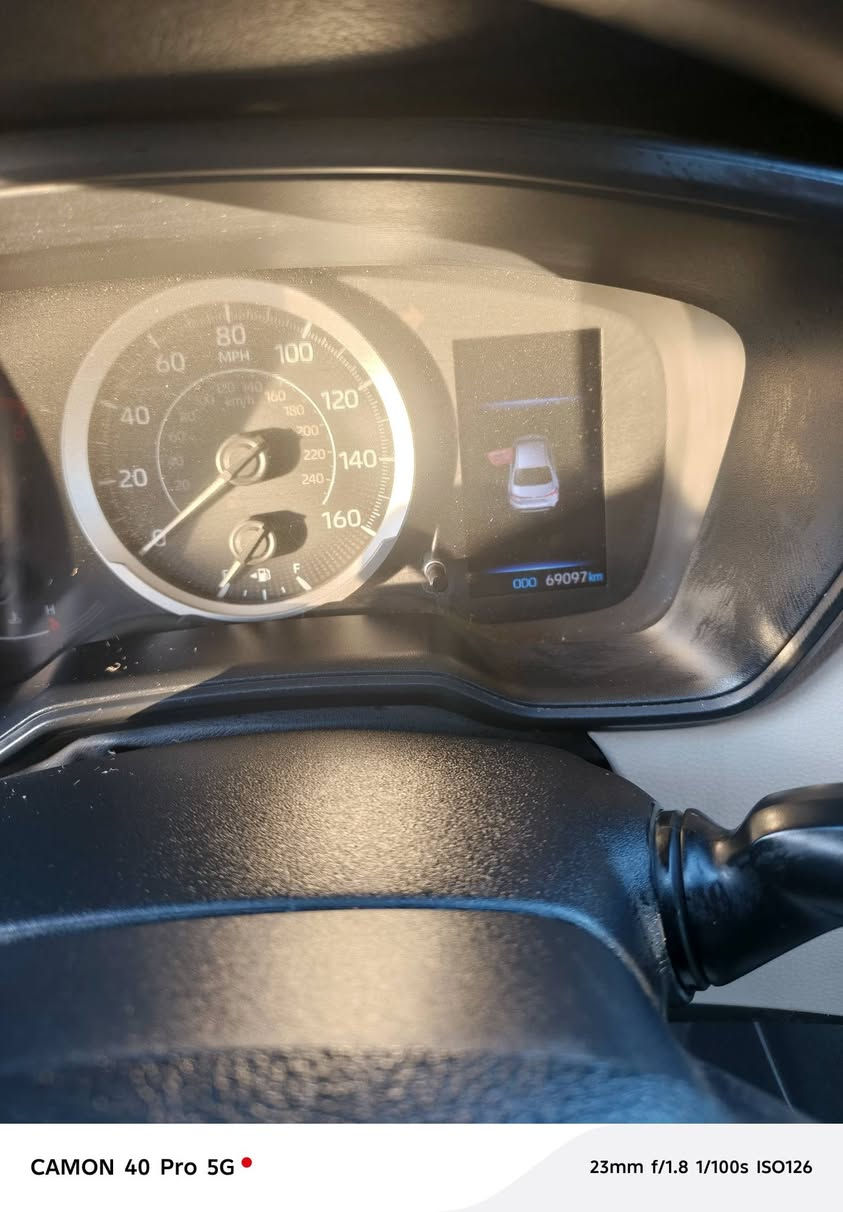 السلام عليكم

للبيع كورلا 

موديل 2020

رقم اربيل 

محرك 18

ماشيه 69 كيلو مو ميل

السياره جديد 

ضرر بونيد وباب خلفي بدون دواخل 

صور الضرر مرفقه مع الصور 

مكان السياره الشرقاط اسديره الهاتف

***********
