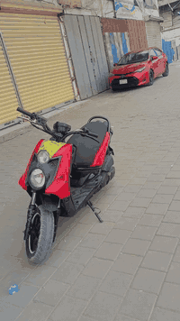 سلام عليكم  دراجه سكنس جبلي للبيع اي نقص ما بيها تجي تكلب تقتنع ياله تاخذ السعر 900 وبيه مجال قليل مكان مدينه الصدر ***********
