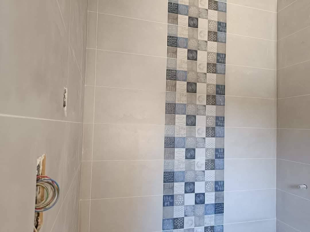 خلفه سيراميك جدران وارضيه
وبورسلين ومرمر وكاشي شغل 
درجة اولى تسليم مهندس 
التزام بل شغل بغداد فقط 
‏‪*********** وتساب
