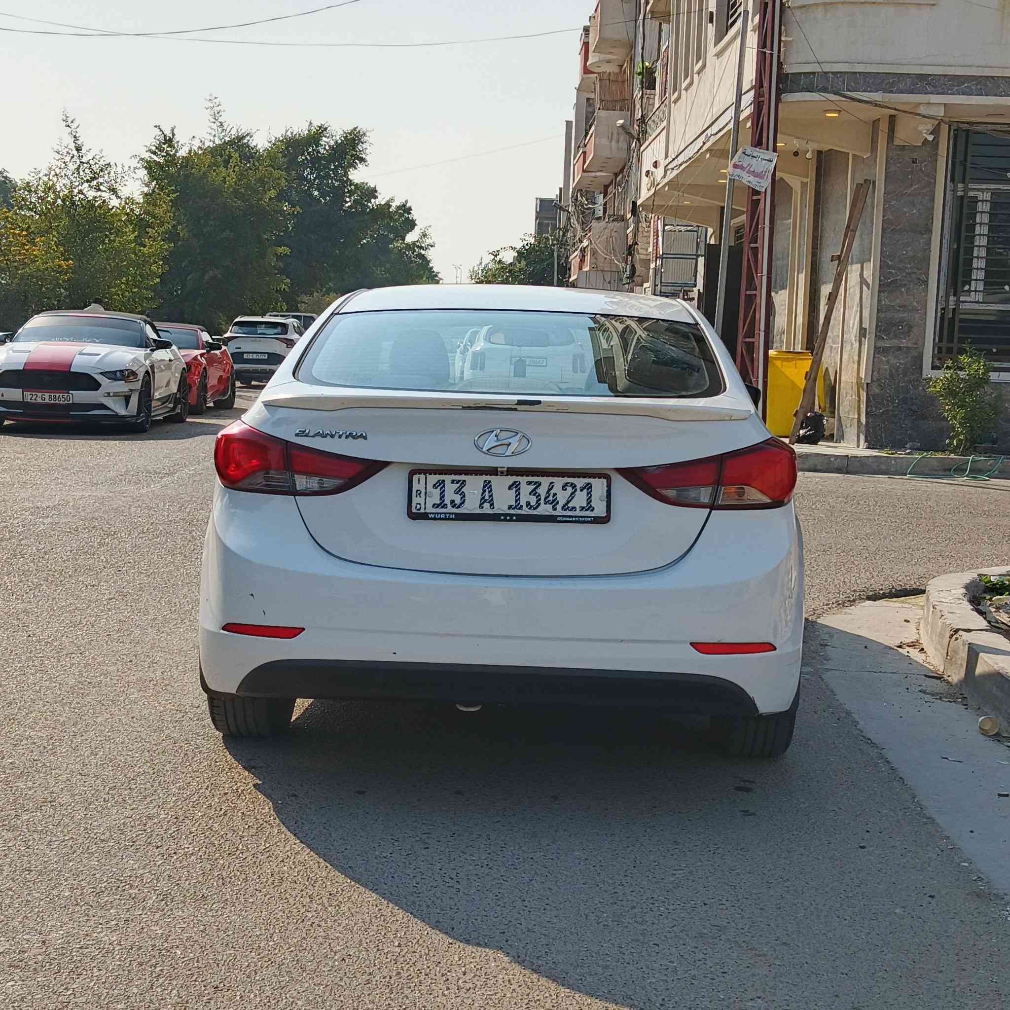 سلام عليكم
النتره خليجي موديل 2015 
رقم دولي بسمي تحويل مباشر 
مكينه 1800دوش 
مكينه وكير مكفولات  
سياره فول موصفات 
سونر مرفق بل منشور 
مكان بغداد الكاظميه 
سعر 105 وبيه مجال 
رقم ***********،
