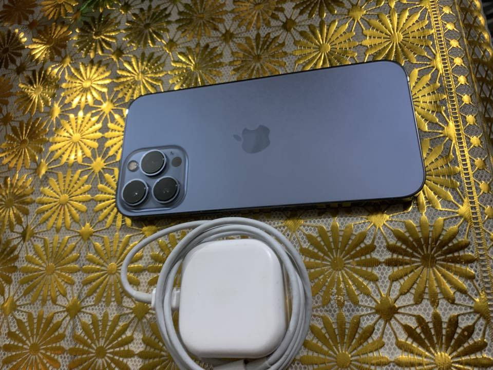 السلام عليكم ايفون ١٣ برو ماكس لبيع ذاكرته ٢٥٦ بطاريه ٧٥ بلاديه مامرفوعه نضافه 💯 مكفول من شخط سعر خاص وياه شاحنه الاصليه


**إذا كنت صاحب هذا الإعلان وتريد حذفه لأي سبب، رجاءا أرسل رسالة إلى الدعم الفني**