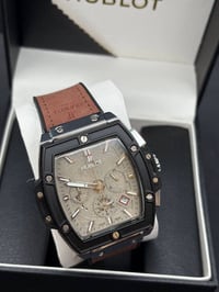 هابلوت ربل سناتر شغالة  تاريخ  كوالتي عالي جداً سعر 28 للحجز  07803479...