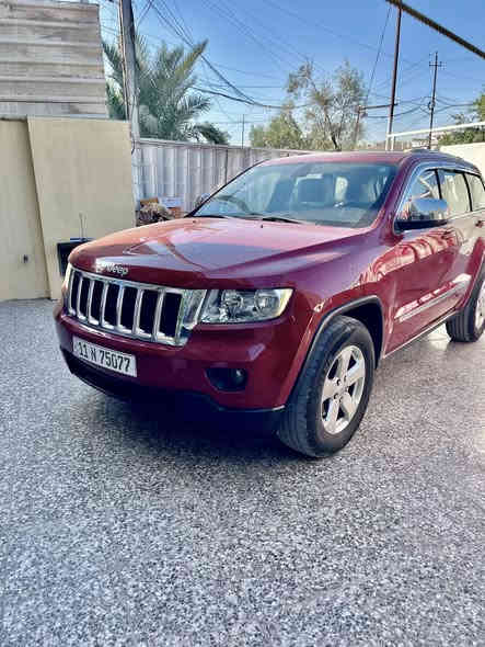 سلام عليكم جيب مديل ١١ أمريكي ليبل واحد أي قطعه  مابدل كلين بس بل عراق صار بيهه شخوط ونصبغت قطع كلير مكينه قبل سبوع شديت ١٢ ورقه كير بلادي مامفتوح فيتبم جديد ٢٠٠ دولار اصلي صدر قبل سبوع أمام خلفي  قاعده فيوزات ٢٠٠ دولار سياره مال جني يعني ربع ماتصرف عليهه تراي زيرو شرط تخم تاير ويل نيكل سياره جاهزه للخير  ***********     سعر ١٥٠ ورقه
