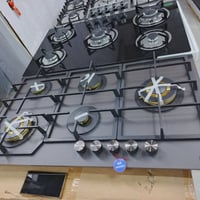 طباخ منضدي بريطاني • ٥مشاعل • ٤مشاعل