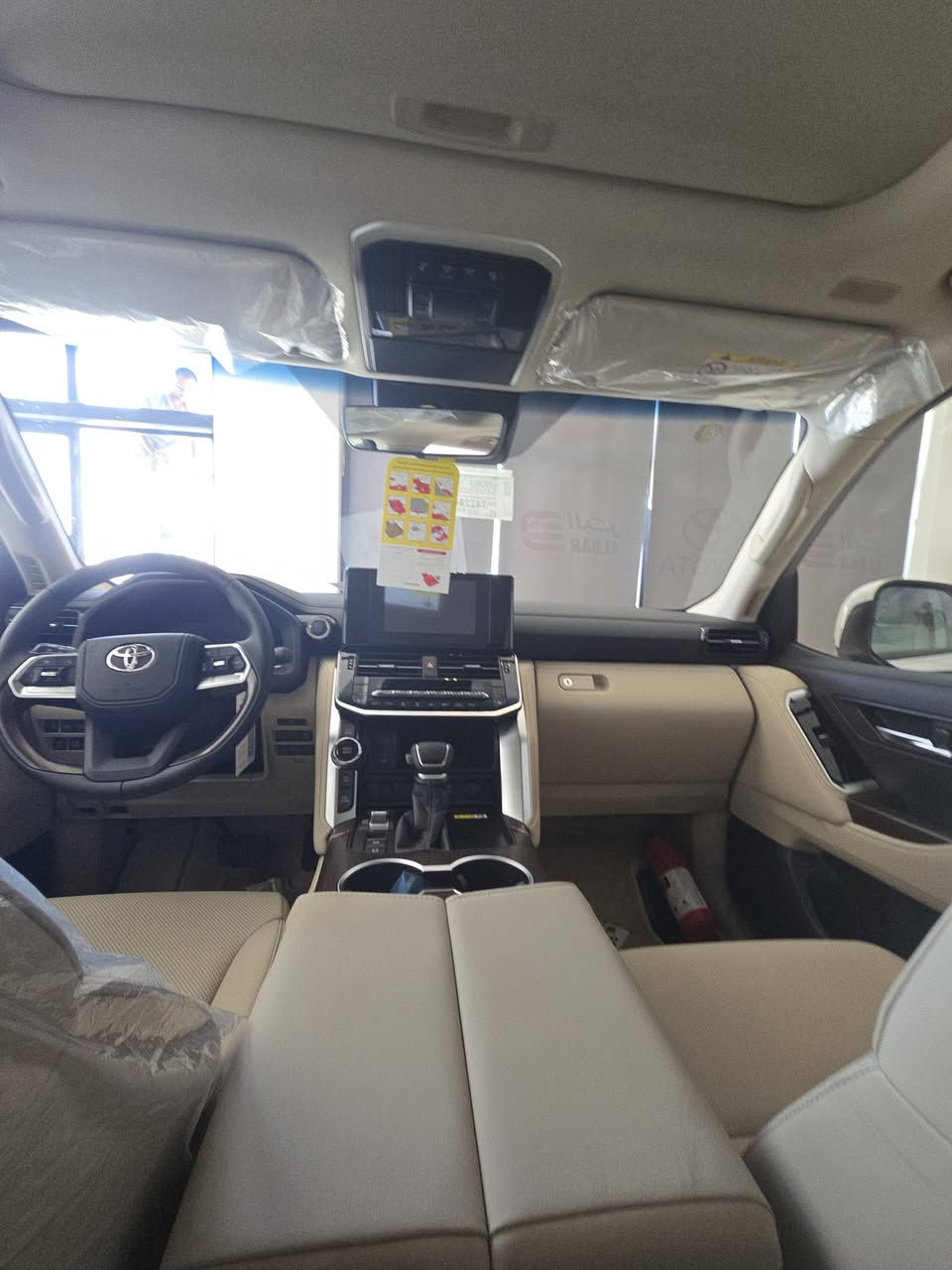 لاندكروزر GX.R High موديل 2026 زيرو وكالة
عنوان واسط نعمانية 
للاستفسار يرجى الاتصال على الرقم: ***********
