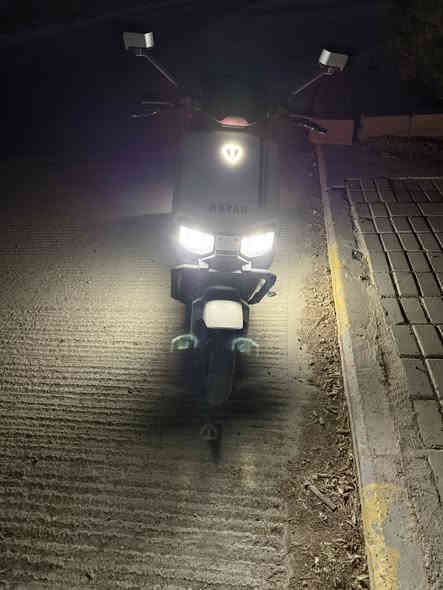 ريان وحش الكون مواصفاته معروفه ودراجه جديده مابيه نقص 
سعره مليون وبيها مجال قليل 
***********
