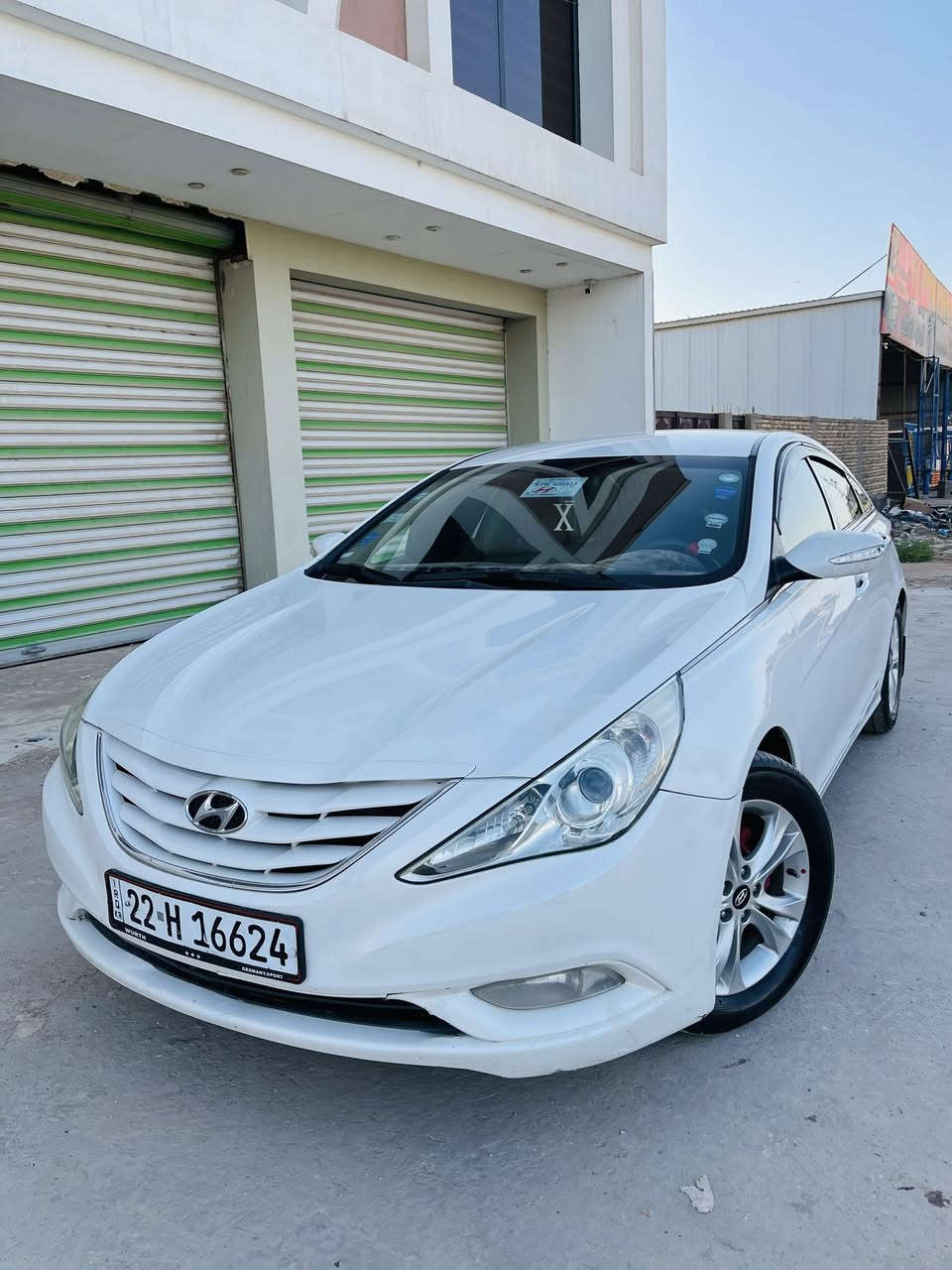 تحية طيبة. 

سوناتا 2011.  خليجي.     كفالة .    رقم ارييل الجديد 

تحويل او وكالة مباشر. 

محرك 2400. دوش.  وضع شركة   سيارة 

نضافة 💯%

مواصفات. 

حساسات.

.  اشاير بل مري.  تحكمات جهتين.   كشافات زنون مري شفط.  ويل كروم.  
يدات نيكل.   ستيل 

السيارة حلوة وجديدة. اي.  نقص مابيها.    ✅

للبيع او المراوس.   السعر.  122وبيها مجال 

***********.   مكاني.  بابل
