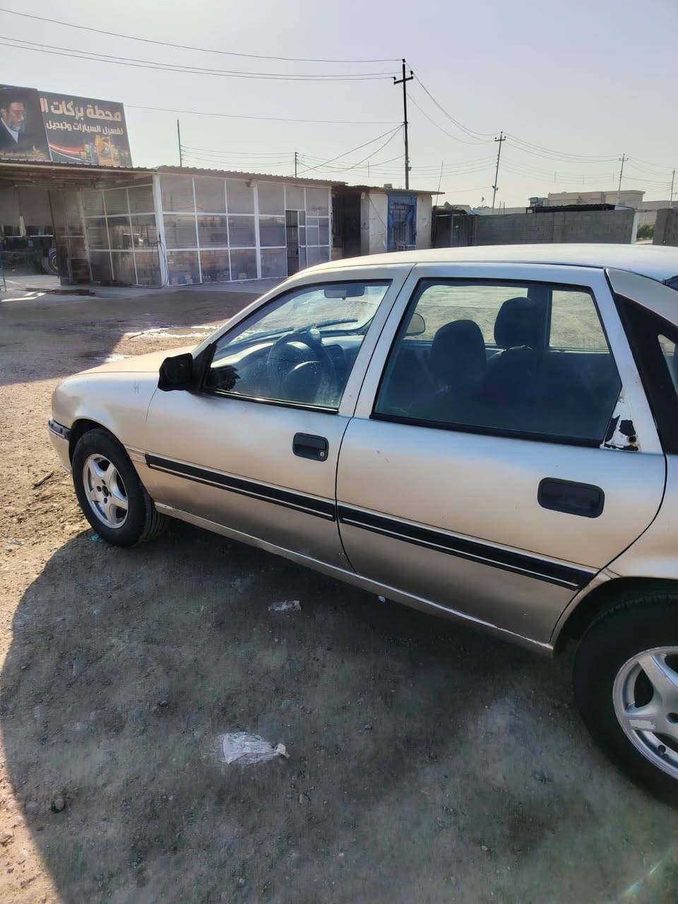 يالله للبيع 
اوبل  فكتره 
مديل 
91
رقم بغداد محرك 1800
دبل ارباك
فول 
سياره حلوه ومناقصه كلشي اكو  بعض الملاحضات البسيطه
سياره مكينه كير حداديه كفاله 
كشر مكفول من الكلب والكص والضرر 
تفحص وتقتنع يالله تاخذه
مكان السياره بغداد  الرصافه 
***********
***********
