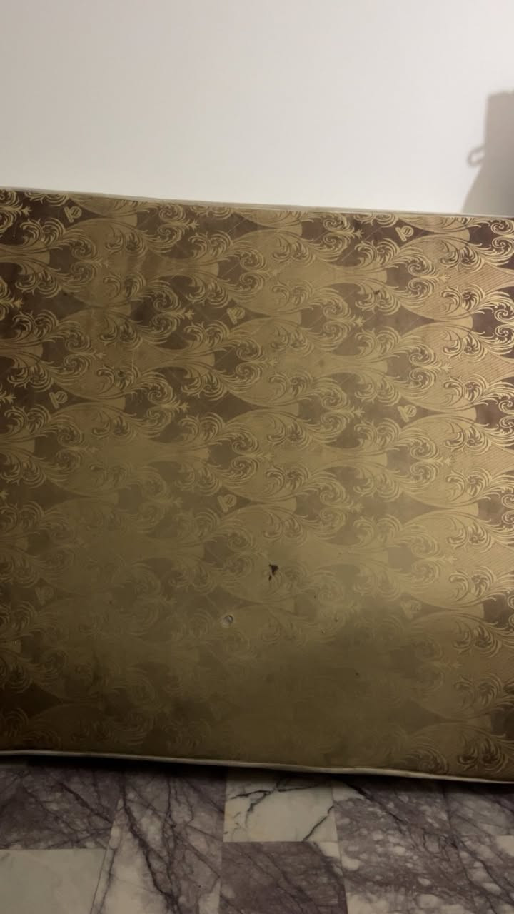 دوشك نفرين للييع قياسه  ١٨٠ب٢٠٠مكان جهادسعر٦٠


**إذا كنت صاحب هذا الإعلان وتريد حذفه لأي سبب، رجاءا أرسل رسالة إلى الدعم الفني**