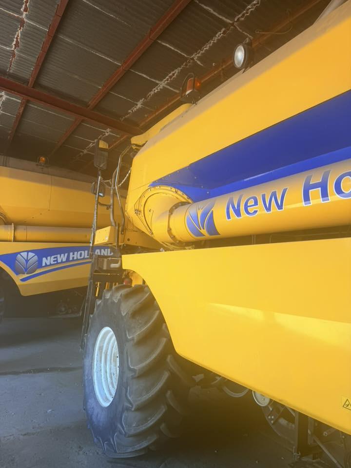 اللهم صل على محمد وآل محمد 
للبيع حاصدة نيوهولند أوربي 
حجم 5050 هايدرو 
4بلم 
رقم سليمانية 
مشتغلة موسمين بالعراق 
للاستفسار 
***********
