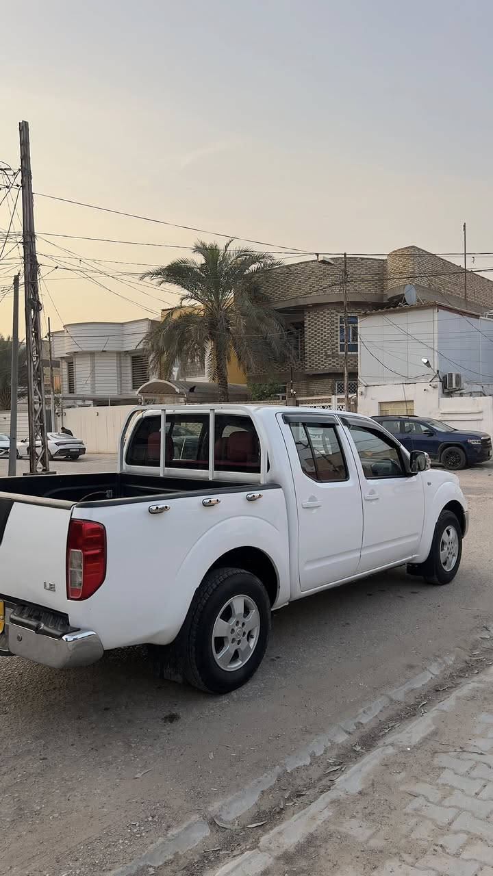 السلام عليكم بيكب نيفاره فول
مواصفات للبيع موديل 2013
مكينه بلاديه اوتوماتيك حداديه جديده جاهزة الساره مصبوغه حزام فقط بيهة وكاله رقم اربيل عنوان النجف الاشرف السعر
75 ورقه وبيهة مجال بسيط
***********
