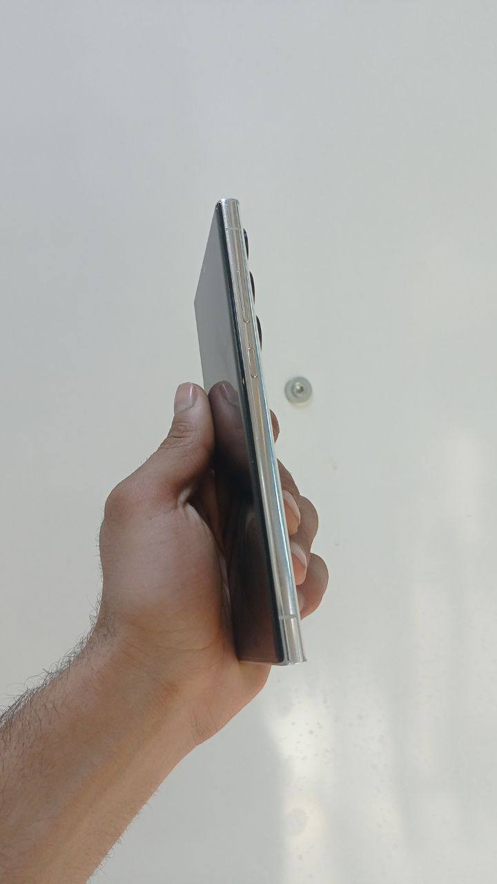 الترا s23 ____شرق اوسط 

كفالة عامه من جميع النواحي 

ذاكرة 256 ............دبل شريحة 

لون ابيض مميز ✓. 
استخدام نسائي جدآ نضيف
 
الجهاز بعده بحالة الوكالة نضافتة 99%

معروض بسعر مناسب جدا / يرهم مراوس حسب القناعه 

للتواصل واتساب/ ***********
او اتصال هاتفي 

العنوان السماوة : سوك المسكوف 

ملاحظه هامه/ المباع لايرجع ولا يستبدل بعد الفحص والقناعه
