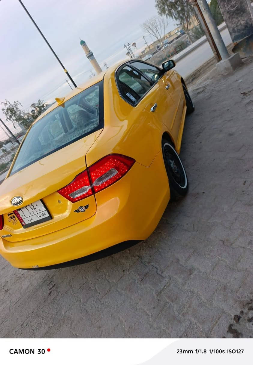 السلام عليكم
كيا أوبتما أمريكي تبديل بنيد بدون دواخل موديل 2010 بسمنه مصفره هيئه وخط وغرامات
جاهزه مكينه وگير دووش جدد حداديه تبريد تدفئه تخم تاير كهربائيات شاشه كامره كلها شغاله
السعر ب 98
رقمي ***********
