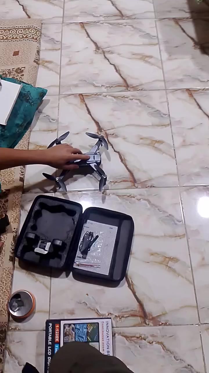 السلام عليكم درون S166 GBS وياها بطاريتين احتياط يعني 3بطاريات سعر 75


**إذا كنت صاحب هذا الإعلان وتريد حذفه لأي سبب، رجاءا أرسل رسالة إلى الدعم الفني**