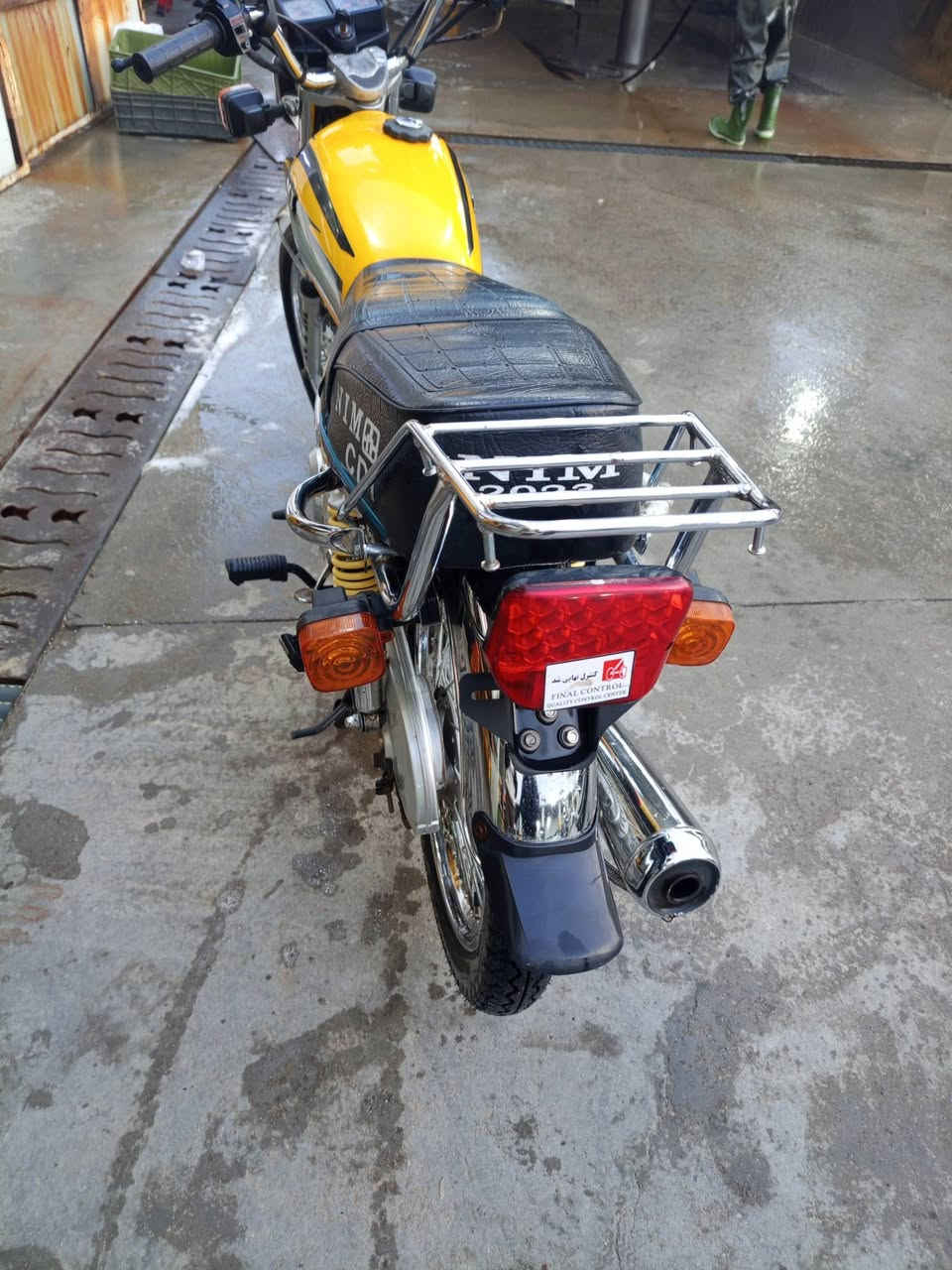 السلام عليكم دراجه نامه امتياز موديل 23 طالعه من لوكيل قبل 5 اشهر بعده بجيس اوراق اصولي السعر مليون و300 وبيه مجال كلش قليل ***********8
