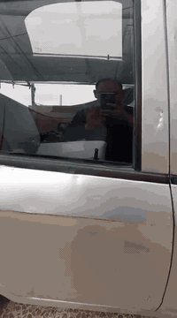 السلام عليكم للبيع سبارك
محرك كير نظيف ما بي شي السياره رقم مسطره 
يبيعها الشرعي يعني شرط الوكاله والتحويل من الشرعي
 والمكاتبه مع الشرعي مالها 
بيها ضرر مال تحرير جهة اليمين باب وجاملغ والباقي اتجيك عند الفيتر والحداد 
تبريد يعوزه كمبريسر
طالب عليها 45 وبيها مجال 
مكلف بالنشر
هذا رقم الشرعي مالها 
***********
