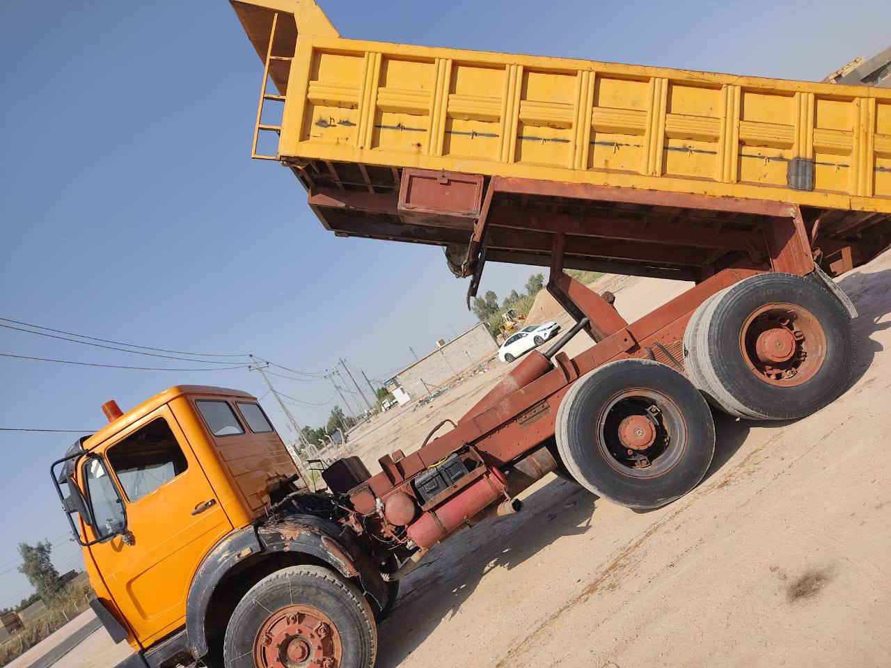 السلام عليكم إلبي لبيع مكينه 25  كير 160  موديل 75
مجموعه جي اف رباط اعوج البدي حصيره جديده قبل شهر مسويه تبريد كهربائيات كل شغاله حداديه كامله السياره جاهزه / ***********
