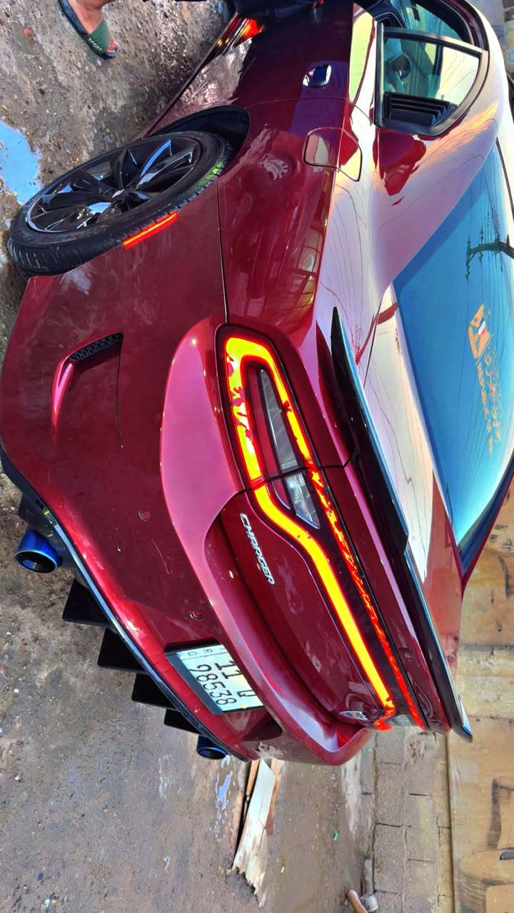 السلام عليكم جارجر 2020 اصل رقم بغداد دولي بسمي  السياره بلاص فوول حادثها فقط جاملغ امامي مبدل وبيها بارد بدون ايرباك السياره وبدون شاصي وهاي السوالف مال جناي مو بياع شراي ماشيه 83 ميل السياره صفر مسج ( مابيها عطل بلعينه ابد) ولا ايرباك جاهزه وتخم تاير اويل صار كم يوم مبدله حته الدهم صار سبوع والدفتر مختوم مالها بلتاريخ 

السعر 220$ عنواني البصره التنومه كردلاند 

***********
