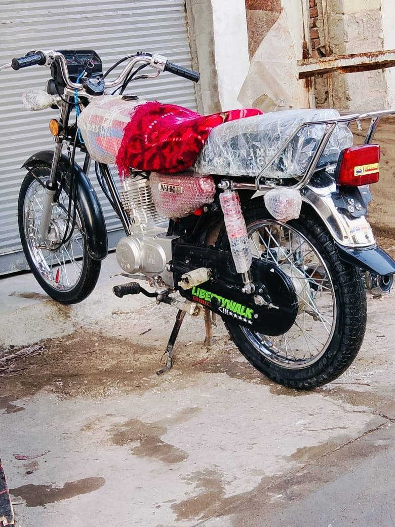 سلام عليكم دراجه نامه موديل 26 محدثه 27 كفاله عامه تبديلت دهن 4 مكان الزعفرانيه سعر 675 وبيها مجال متواجد خاص


**إذا كنت صاحب هذا الإعلان وتريد حذفه لأي سبب، رجاءا أرسل رسالة إلى الدعم الفني**