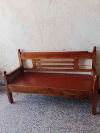 كرويته للبيع قياس طول متر ونص والعرض 60 سعره 50 نهايته 07707053193