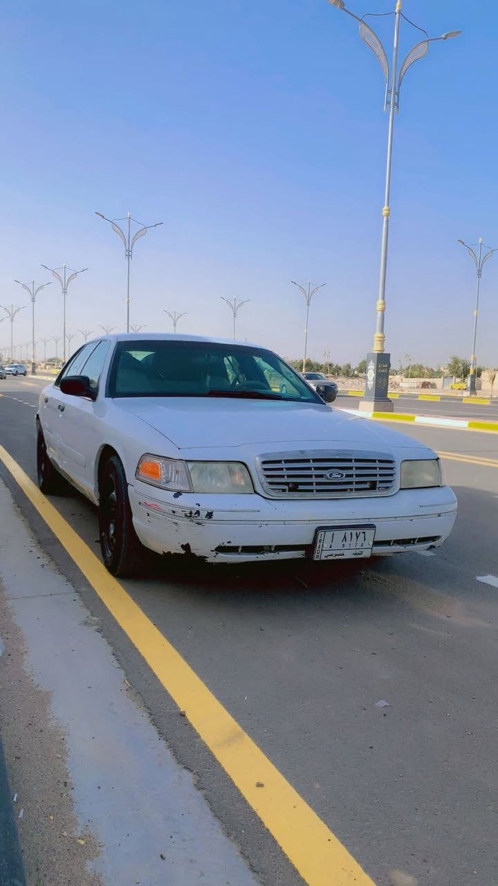 سلام عليكم فورد فكتوريا2004
رقم نجف مشروع وطني مو مال مزاد 
50$ 

‭0781 284 5648‬
