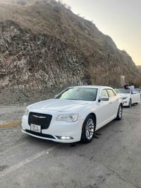 كرايسلر 300 • ٢٠١٣ • رقم اربيل