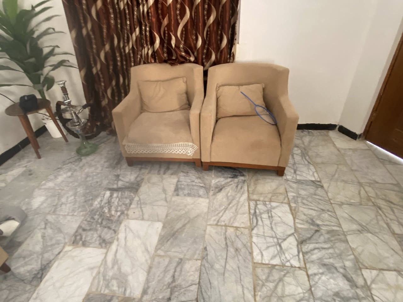 السلام عليكم للبيع طخم قنفات ستعمال قليل


**إذا كنت صاحب هذا الإعلان وتريد حذفه لأي سبب، رجاءا أرسل رسالة إلى الدعم الفني**