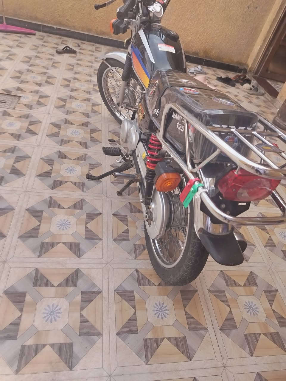 سلام عليكم دراجه للبيع شاصي  نامه مديل 2008 وتعمير 2026 كله جديد اوراق نضاف المكان كوت شيخ سعد  الاستفسار اتصل عله رقم ***********
