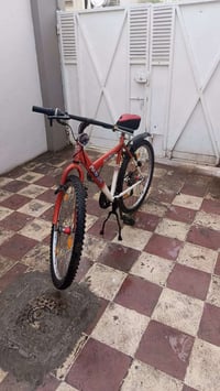 بايسكل للبيع حجم26 مال بالة ياباني قوي  جوب تاية امام والورا جدد جوبلس...