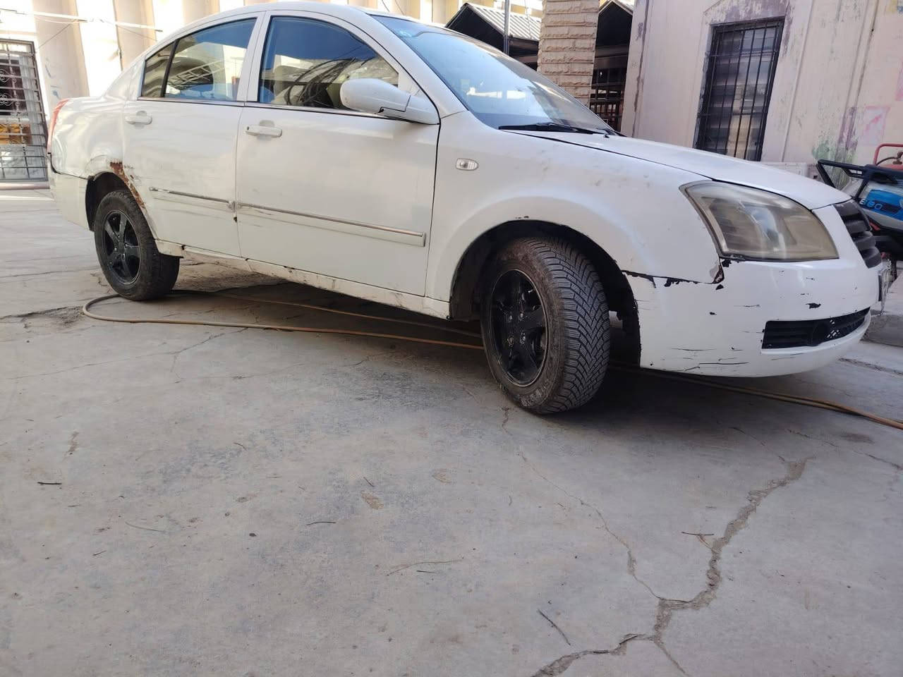 شيري 2010 مكينه بيها خيط بخار كير اوتو نضيف داخل نضيف قفل سنتر ريمون والجنطه ريمون سنويه تفاصيل تحويل بسمك عارضها قفل 25 تبريد شغال ***********
