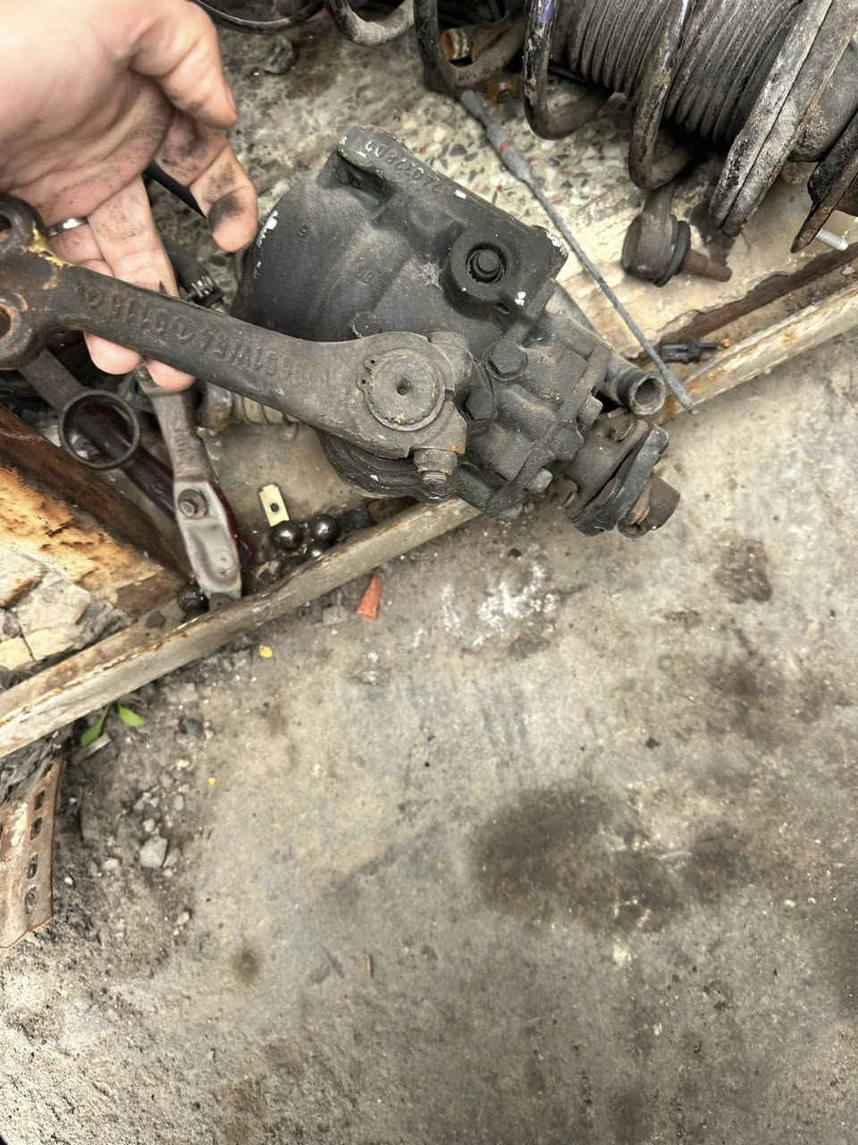 السلام عليكم جعمقه مال ستيرن 190 مال حاوية السعر 75 الف مكاني بغداد الكرادة ***********
