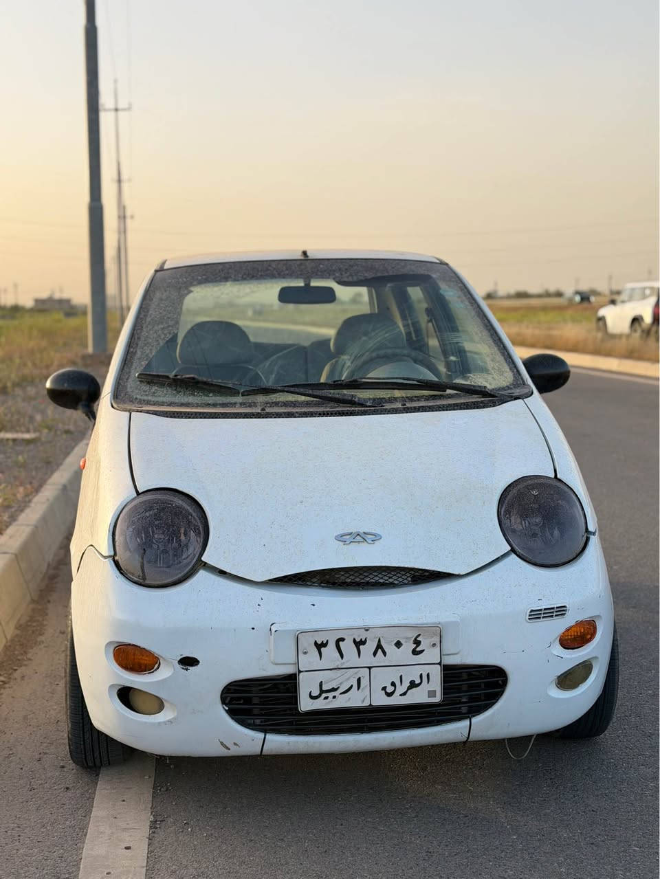 ٣ وەرەقە خەرامەی لەسەرە دوو پارچەیە مۆدیلی 2013 
بەبی ناو گرتن سەیارەکە دوو پارجە بۆیاخی هەیە مەکینە گێر بەشەرت ٤ پستۆنە لە هەولێرە ژمارە تەلفۆن ***********
*********** أربيل, العراق
