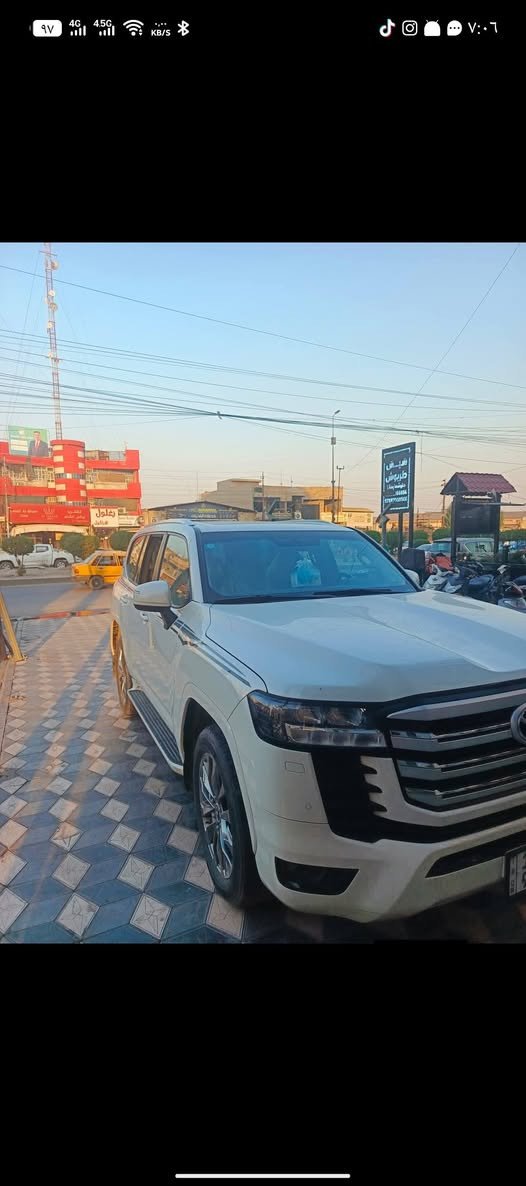 الاندكروز موديل ٢٠٢٢ ماشية ٤٠ ألف مغلفة نانو سيراميك عنوان بغداد البلديات تواصل على رقم *********** سعر ٦٣٠ ورقة
