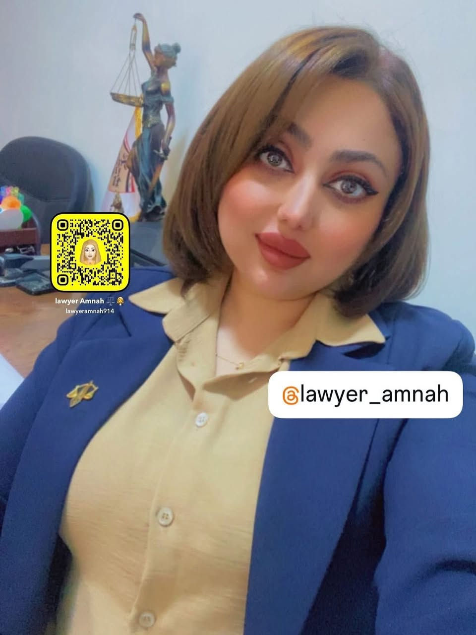 المحامية
آمنة عماد الخزرجي 
للتوكل في كافة الدعاوى
عنوان المكتب
بغداد / ساحة الواثق / شارع سلمان فائق
***********
