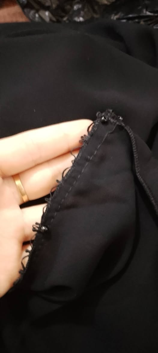 فستان جامعي لون اسود ولون بيجي واحد ب8  اذاب15قفل جدد
بوت جديد ب10 

فستان شيفون ب10 جديد 

ثوب شيفون ب5قفل جديد 

ستره سوده جديده ب10

عبايه جرجيت جديده  مامستخدمه ب65 

قميص اسود ب5قفل جديد

جبه مستخدمه ب10

قاط 3قطع مستخدم مره وحده ب15قفل 

فستان حفلات جديد ب25وبي مجال

شحاطه رجاليه ب10


**إذا كنت صاحب هذا الإعلان وتريد حذفه لأي سبب، رجاءا أرسل رسالة إلى الدعم الفني**