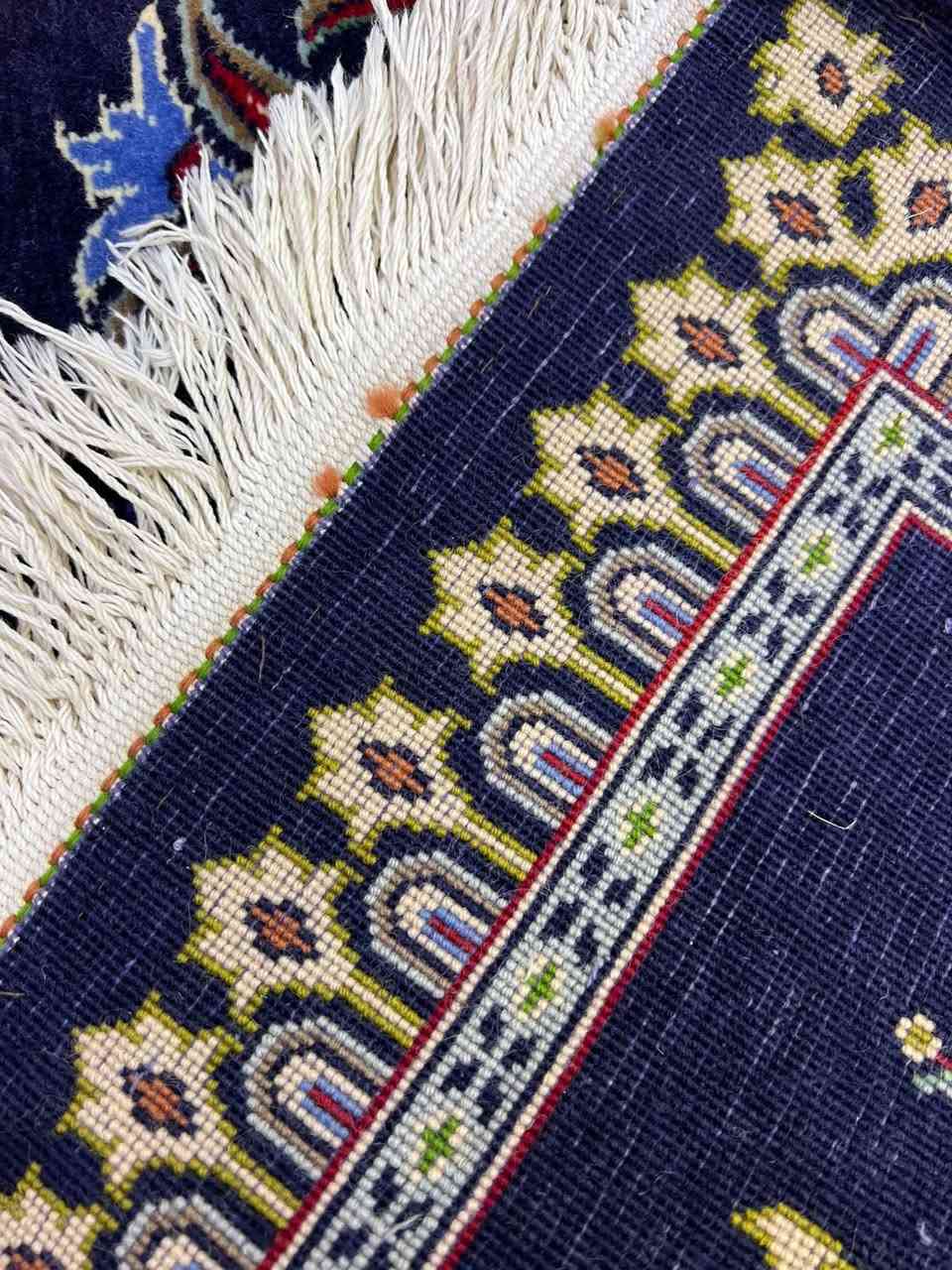 القياس 97 ب 74 سنتم
كاشان تابلو بشتي  ايراني شغل يدوي قديم 
صوف بالكامل السعر 190 نهائي


**إذا كنت صاحب هذا الإعلان وتريد حذفه لأي سبب، رجاءا أرسل رسالة إلى الدعم الفني**