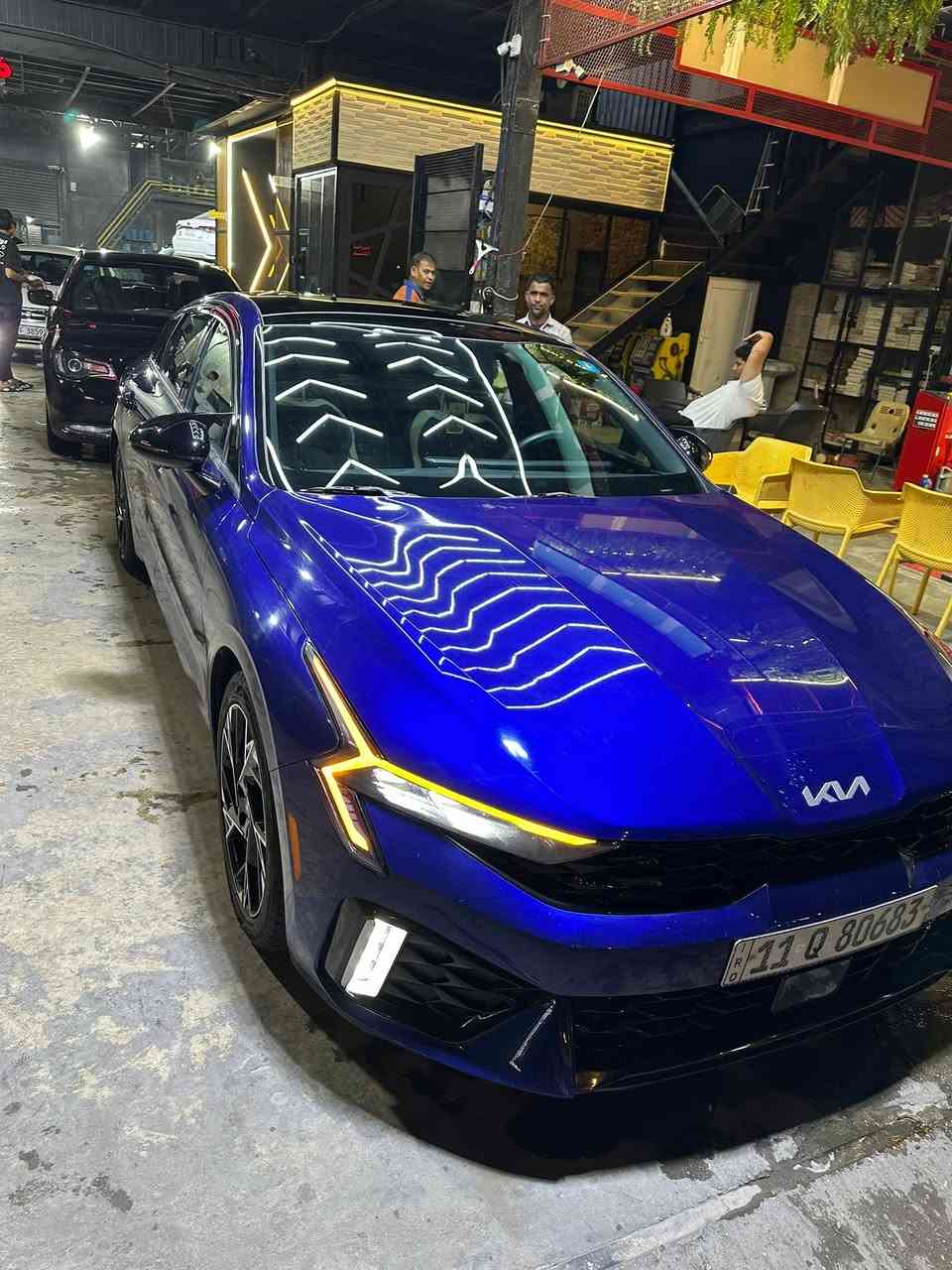 مراوس فقط
K5 2025 جيتي لاين 
رقم بغداد شهداء
ماشية 27 ميل اخت زيرو
بدون ايرباك ضربه تخبل مستوردها ومرقمه على ايدي
 بدون تبديل سيارة كلها ليبل واحد
صوره حادثها بالمنشور 
فول مواصفات 1/1
سلايد بانوراما
بصمه تشغيل عن بعد 
رادارت حساسات امامي خلفي جوانب 
فول تحكم استيرن 
شاشة مزدوجه 
تدفئه كشنات وكهرباء وبعد بيها مواصفات ….
مكاني بغداد 
 *********** بي واتساب
