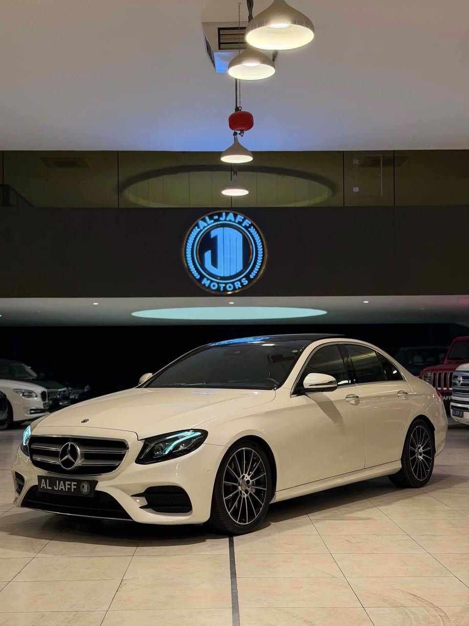 السلام عليكم 
سعر جدا مناسب 🔥🔥
للبيع فقط
مرسيدس E200 AMG خليجي  وكاله BCM
موديل 2019 ماشيه 120 الف كيلو ضمان دولي بصمتين
🚨فول الفول
ابواب سحب وبردات وبانوراما وكامرات 360 درجة ورادارات وكشنات جلد تدفئه وكهرباء وخزن و وبصمات وصندوك كهرباء ولدات داخليه وبعد كلش هوايه مواصفات )
🚨السياره مكفوله بدون صبغ او تبديل او شخوط عدا مكانين صغار pdr وگير ومكينه بدون فتح او خلل

السعر :295 $ ورقة
العنوان :السليمانية المعارض الجديدة معرض (الجاف)
للأستفسار:***********
