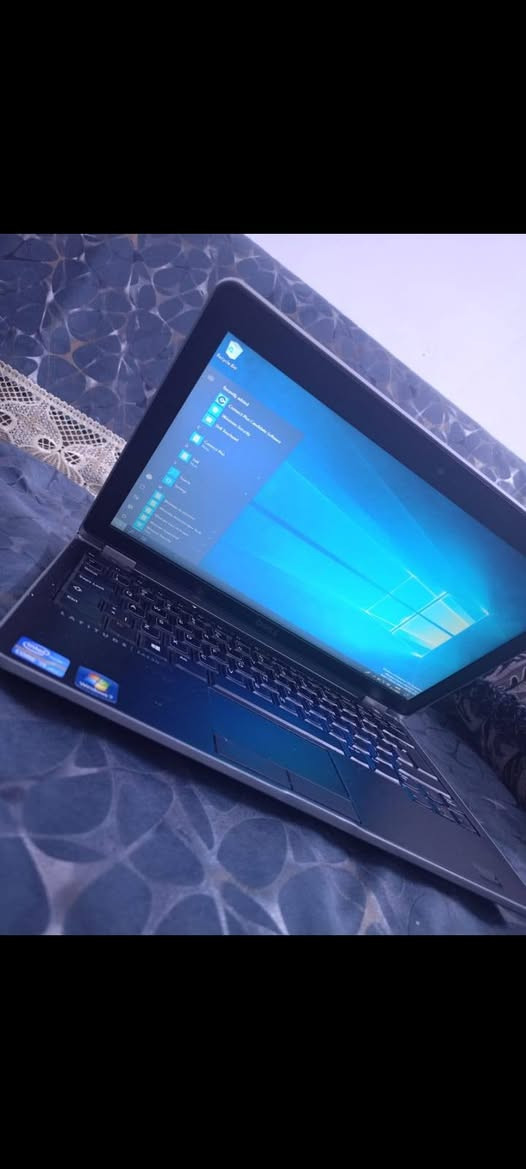 لابتوب Dell Latitude E6230 للبيع 💻
✨ Core i5 جيل ثالث
✨ رام 8GB
✨ سريع ومرتب بالشغل
✨ مناسب للدراسة والأوفيس واليوتيوب
✨ حجمه خفيف وسهل للحمل
✨ ويندوز 10 جاهز
الجهاز نظيف وشغال 100٪؜ ويا شاحن 👍
السعر مناسب راسلني خاص


**إذا كنت صاحب هذا الإعلان وتريد حذفه لأي سبب، رجاءا أرسل رسالة إلى الدعم الفني**