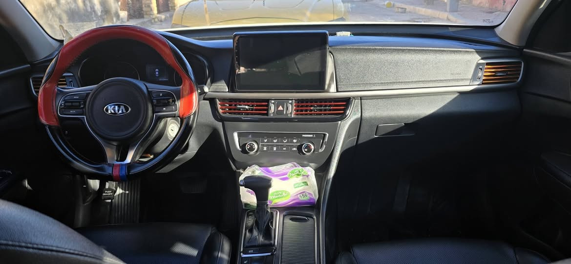 تتمتع هذه المركبة بحالة ممتازة وصيانات دورية منتظمة.
إنها الخيار الأمثل لمن يبحث عن الجودة والموثوقية
اوبتيما 18
كوري مكينه 2000دوش
سياره جاهزه ماناقصه برغي
بدون حادث بدون فتح بيه بارد بسيطه أثر طخه بسيطه 
سعر 156
صور السونار موجوده
مكان سياره ميسان تحويل مباشر
***********
